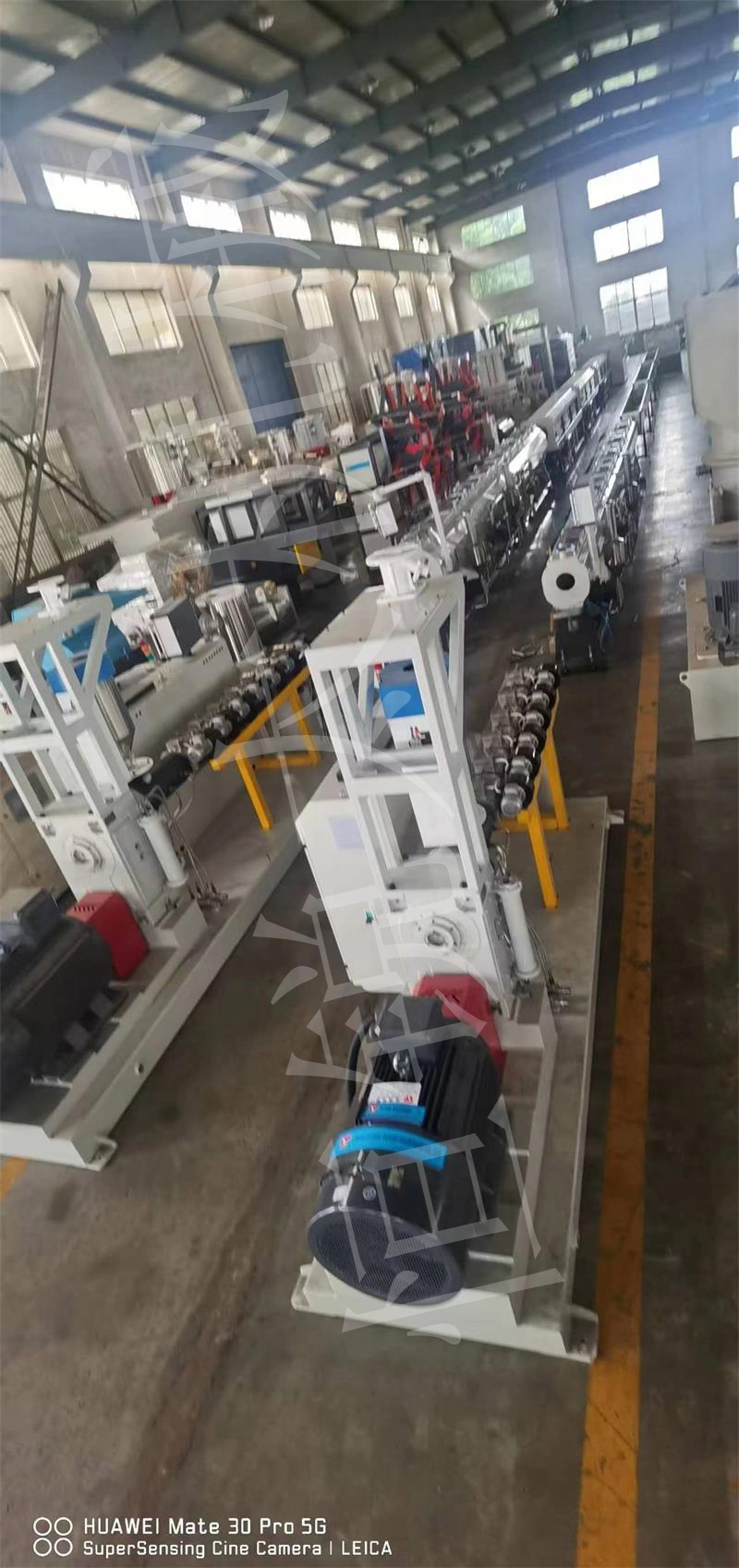 平行双螺杆挤出机 平行双螺杆挤出机